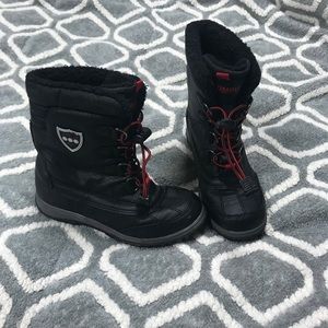 4/$15 Boy snow boots